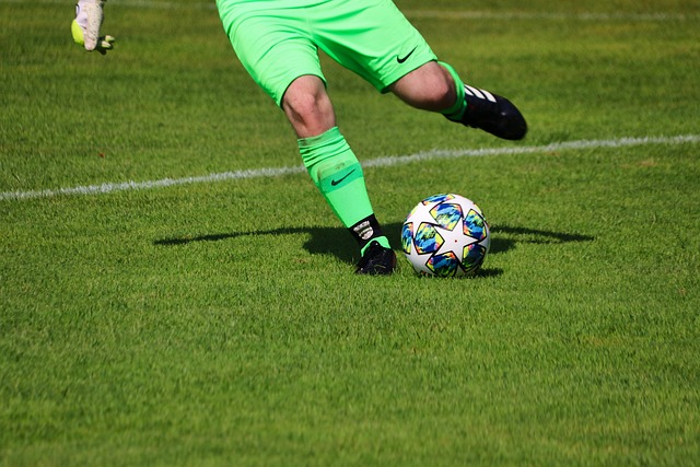 攻數據和潛 攻數據和潛